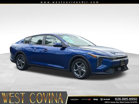 Used 2025 Kia K4 FWD image 1