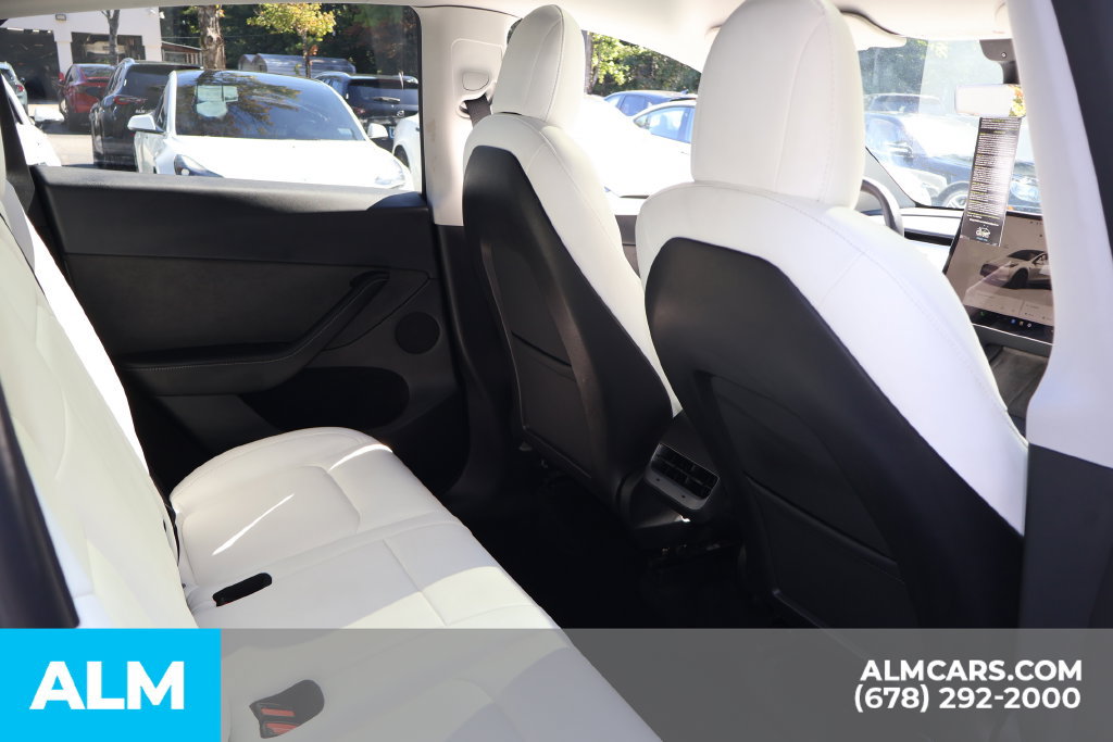 Used 2023 Tesla Model Y Performance AWD/4WD image 23