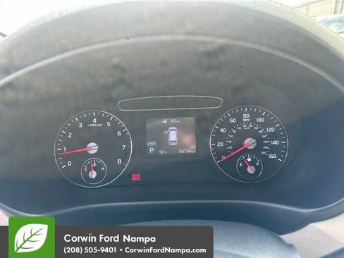 Used 2020 Kia Sorento LX w/ LX I4 Convenience Package AWD/4WD image 13