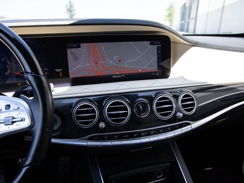 Used 2020 Mercedes-Benz S 560 Sedan image 13