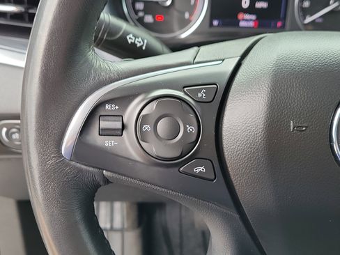 Used 2021 Buick Enclave Essence w/ Sport Touring Edition image 23