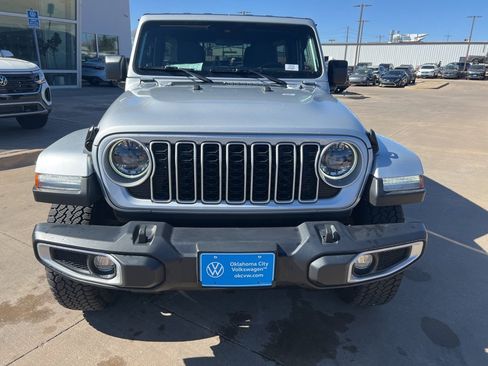 Used 2024 Jeep Wrangler Sahara image 2
