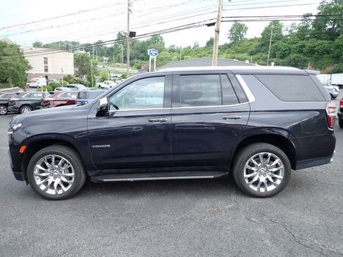 Used 2024 Chevrolet Tahoe Premier w/ Premium Package AWD/4WD image 2