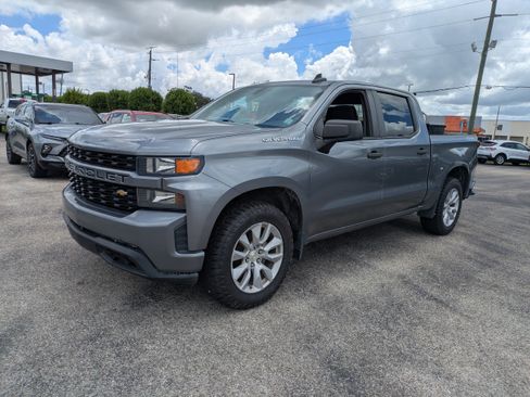 Used 2021 Chevrolet Silverado 1500 Custom AWD/4WD image 8