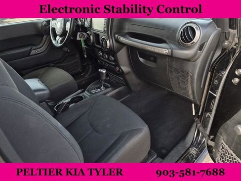 Used 2018 Jeep Wrangler Sport image 13