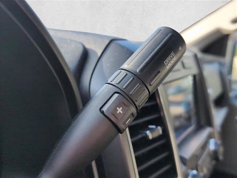 Used 2020 Ford F150 XLT w/ Trailer Tow Package image 14