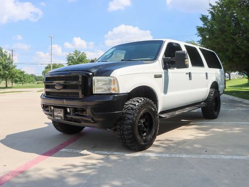 Used 2004 Ford Excursion Eddie Bauer AWD/4WD image 3