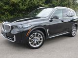 Used 2025 BMW X5 xDrive50e image 3