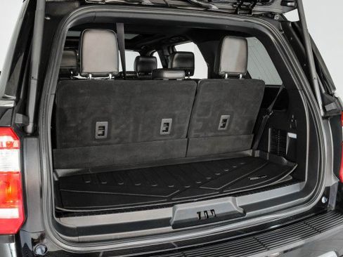Used 2018 Ford Expedition XLT w/ Equipment Group 202A AWD/4WD image 55