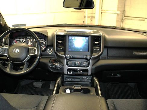 Used 2019 RAM 1500 Big Horn image 9