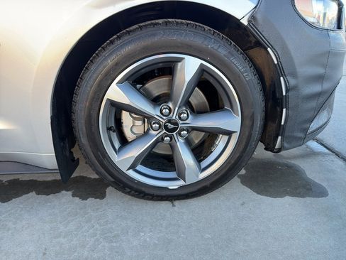 Used 2016 Ford Mustang Convertible w/ Equipment Group 051A image 17