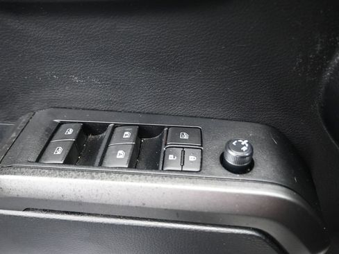 Used 2022 Toyota Tacoma TRD Off-Road image 13