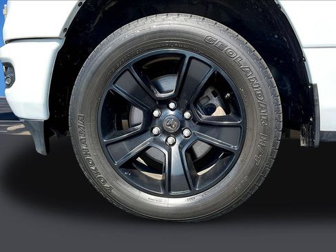 Used 2020 RAM 1500 Big Horn AWD/4WD image 37