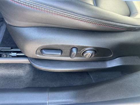 Certified 2024 Chevrolet Traverse RS image 10