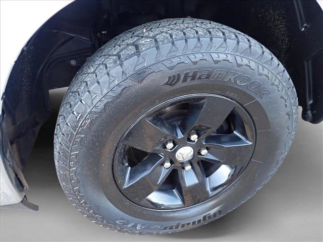 Used 2015 RAM 1500 Classic SLT AWD/4WD image 7