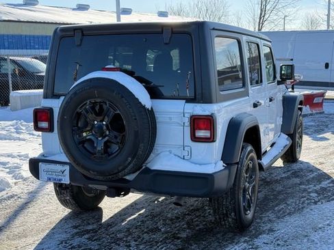 Certified 2022 Jeep Wrangler Unlimited Sport image 4