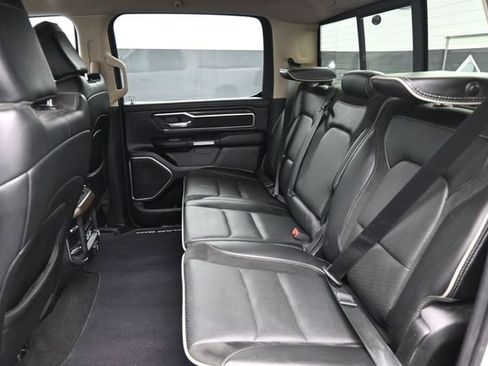 Used 2021 RAM 1500 Laramie AWD/4WD image 19