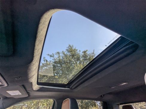 Used 2025 GMC Sierra 2500 Denali Ultimate w/ Max Trailering Package image 21