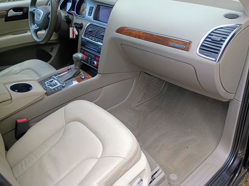 Used 2015 Audi Q7 3.0T Premium Plus w/ Premium Plus Package image 46