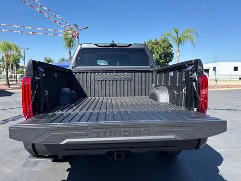 New 2026 Toyota Tundra Limited AWD/4WD image 15