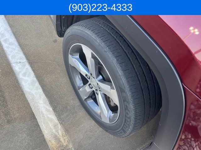 Used 2021 Jeep Grand Cherokee L Limited AWD/4WD image 5