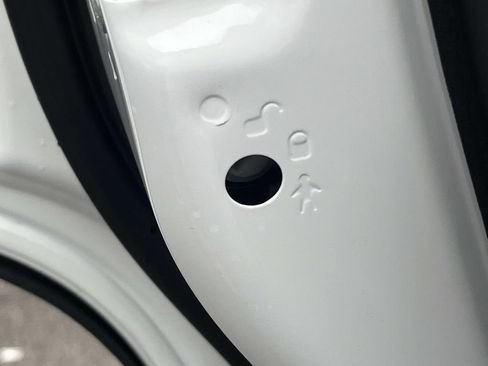 New 2026 Jeep Compass Latitude image 12