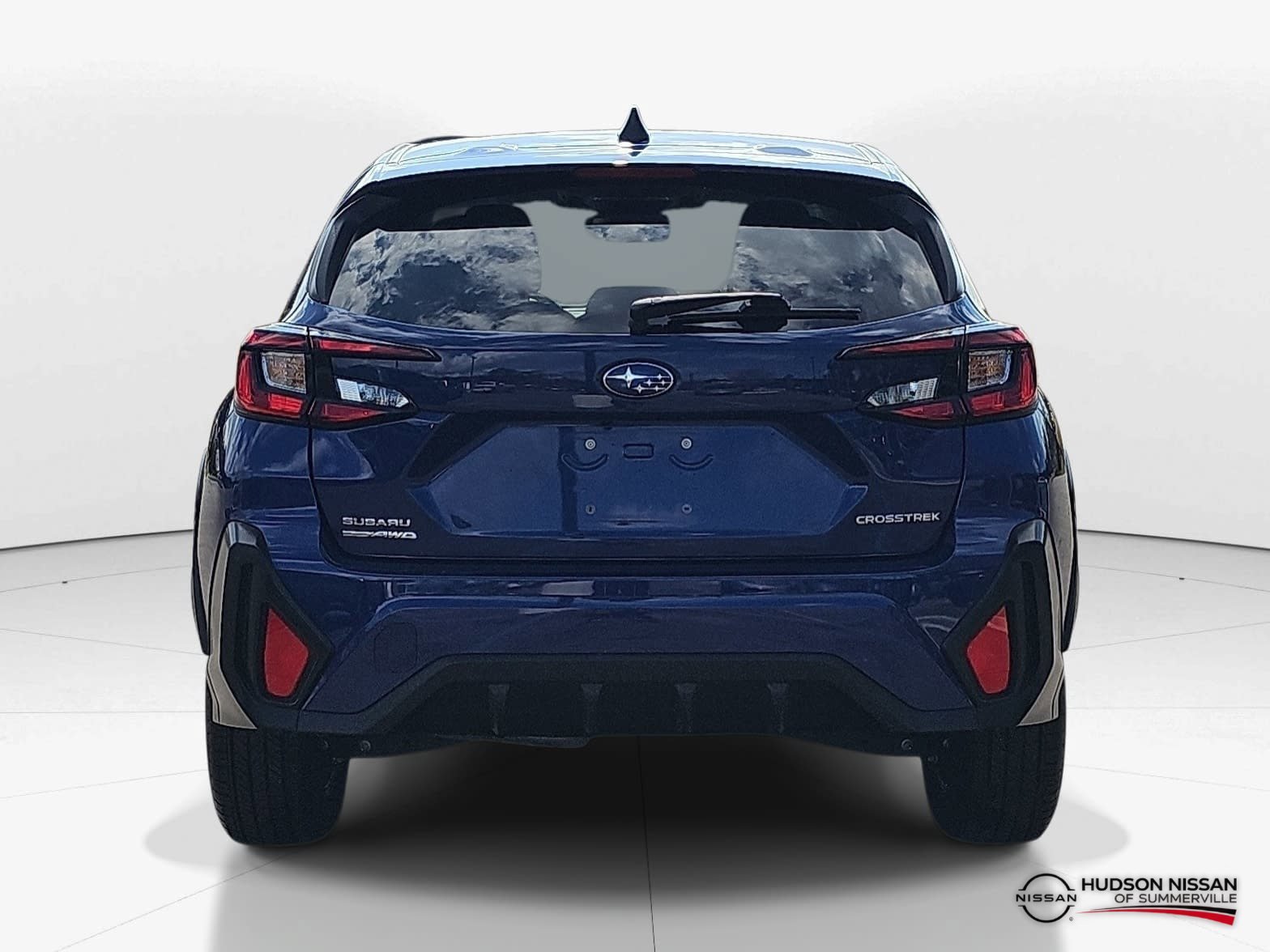 Used 2024 Subaru Crosstrek 2.0i AWD/4WD image 8