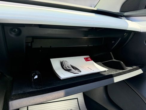 Used 2023 Tesla Model 3 Standard Range RWD image 23