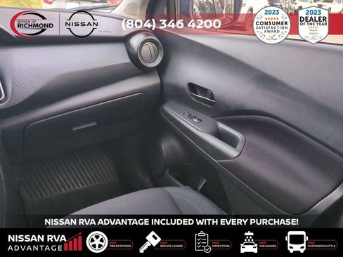 Used 2024 Nissan Kicks S image 18