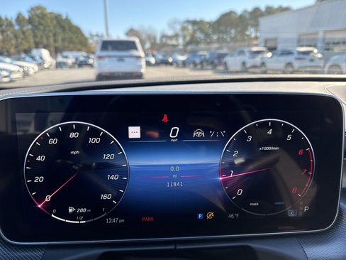 Used 2024 Mercedes-Benz C 300 Sedan image 11