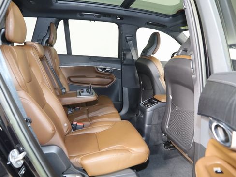 Used 2023 Volvo XC90 T8 Ultimate w/ Protection Package Premier image 15