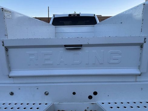 Used 2022 RAM 2500 Tradesman w/ Safety Group image 16