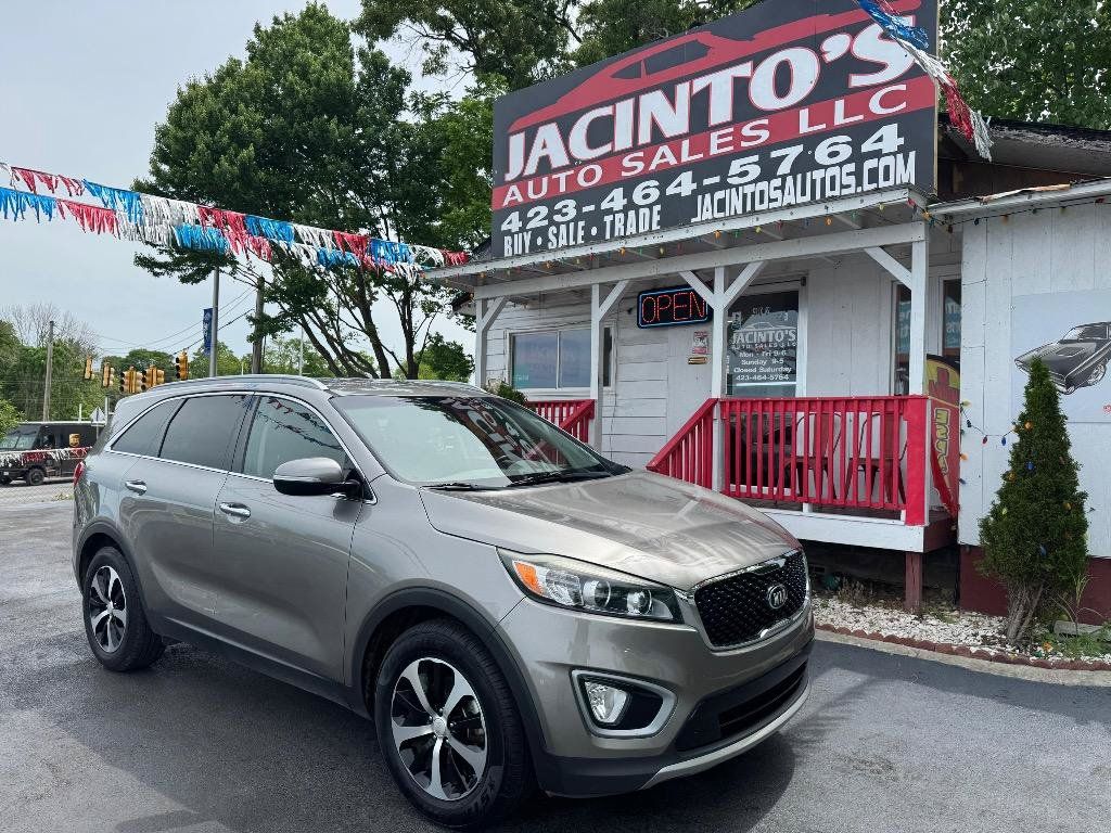 Used 2016 Kia Sorento EX FWD image 3