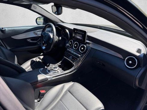 Used 2018 Mercedes-Benz C 350e Sedan image 26