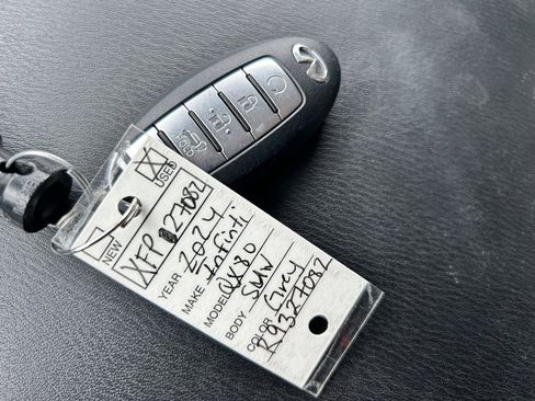 Used 2024 INFINITI QX80 Luxe image 18