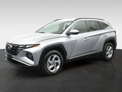 Certified 2024 Hyundai Tucson SEL AWD/4WD image 8
