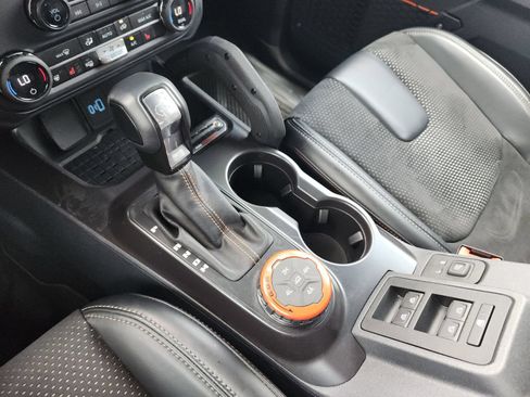 Used 2024 Ford Bronco Raptor AWD/4WD image 28