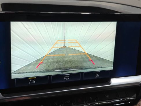 Used 2022 Chevrolet Silverado 1500 LT w/ Max Trailering Package image 7