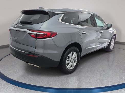 Used 2021 Buick Enclave Essence w/ Sound and Sites Package FWD image 5