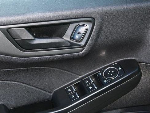 Used 2024 Ford Escape Active image 11