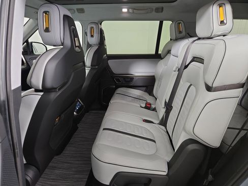 Used 2024 Rivian R1S Adventure AWD/4WD image 21