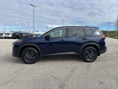 New 2026 Nissan Rogue SV AWD/4WD image 6