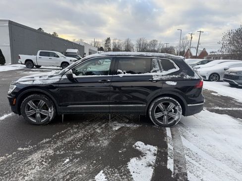 Used 2021 Volkswagen Tiguan SEL image 9