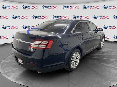 Used 2015 Ford Taurus Limited image 3
