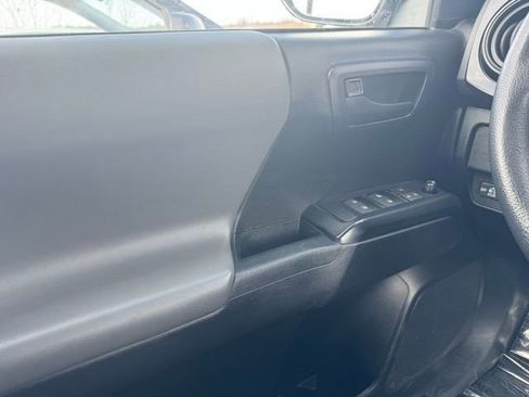 Certified 2020 Toyota Tacoma SR image 27