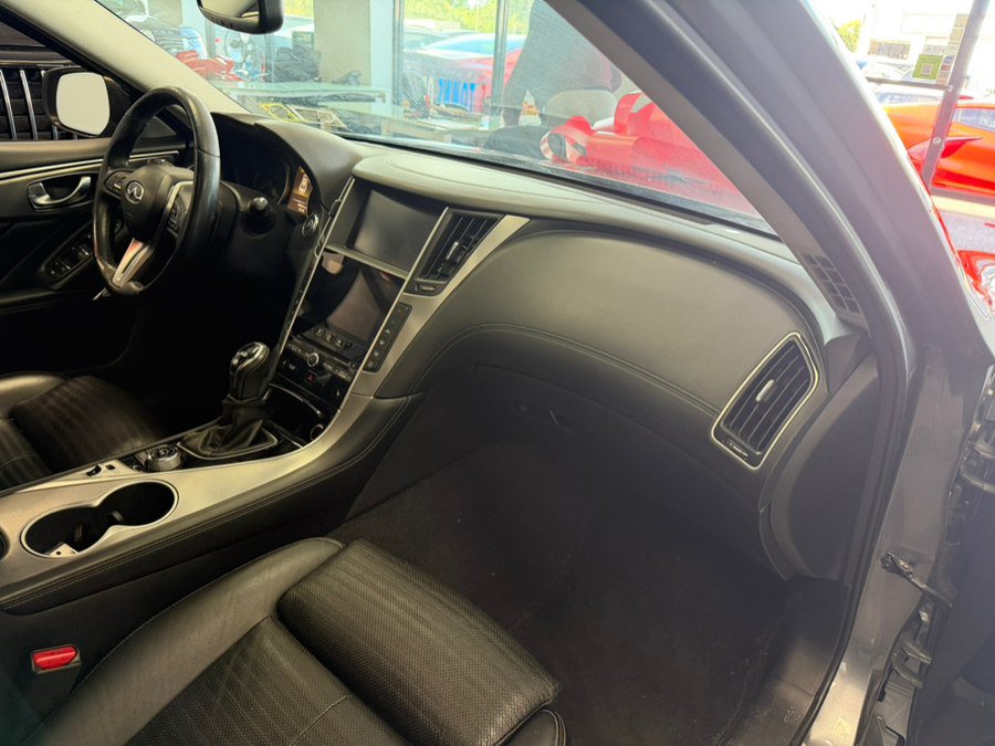 Used 2019 INFINITI Q50 Sport w/ Cargo Package (L96) AWD/4WD image 39