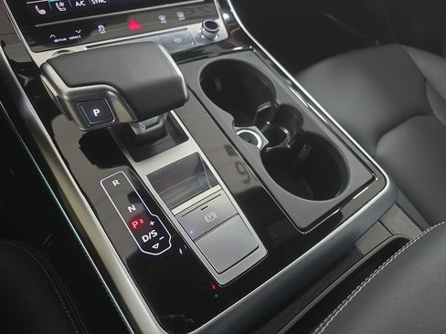 Certified 2026 Audi Q7 3.0T Premium Plus w/ Premium Plus Package AWD/4WD image 17