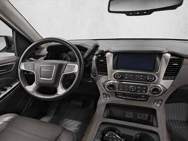 Used 2020 GMC Yukon XL Denali w/ Denali Premium Package RWD image 22