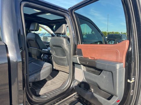 Used 2022 Ford F150 Lariat image 48