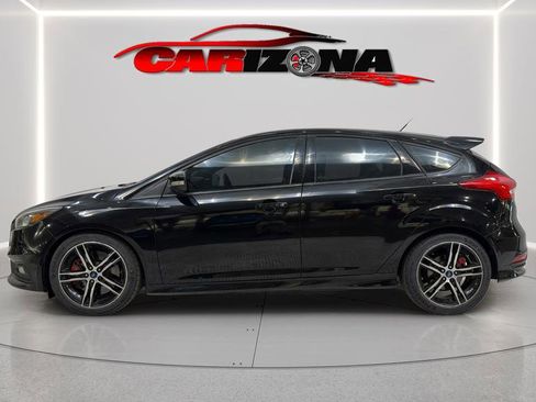 Used 2016 Ford Focus ST image 6